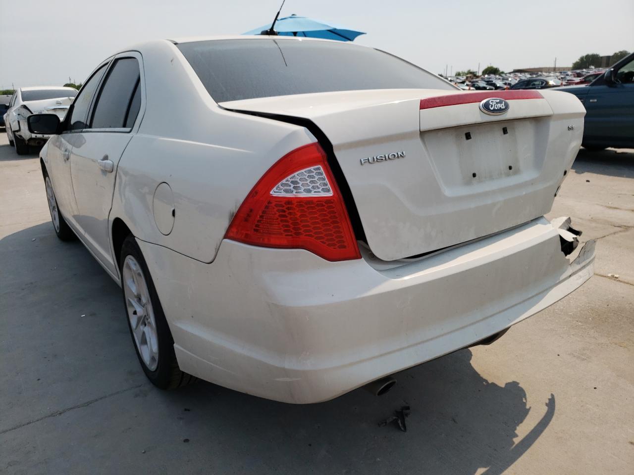 Photo 3 from auction – 2011 FORD FUSION SE with VIN 3FAHP0HG3BR242693