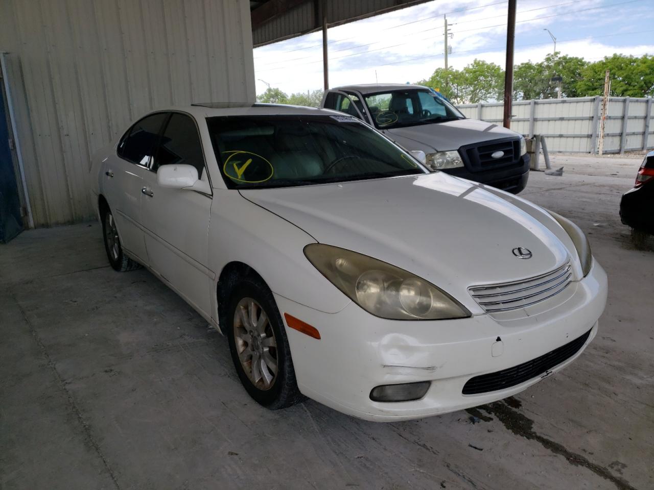 LEXUS ES 330 2004 with VIN JTHBA30G645012598 - Photo from auction