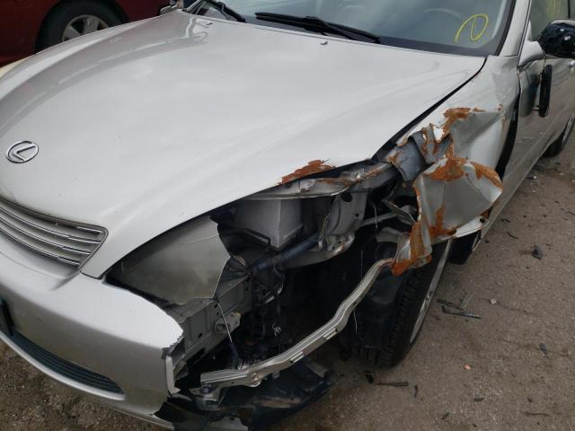 Photo 9 from auction – 2003 LEXUS ES 300 with VIN JTHBF30G336002461