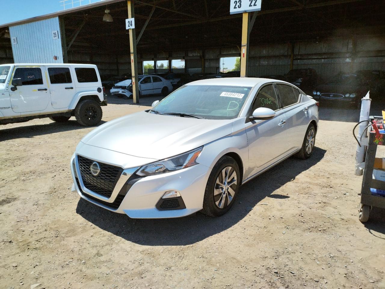 Photo 2 from auction – 2020 NISSAN ALTIMA S with VIN 1N4BL4BVXLC162503