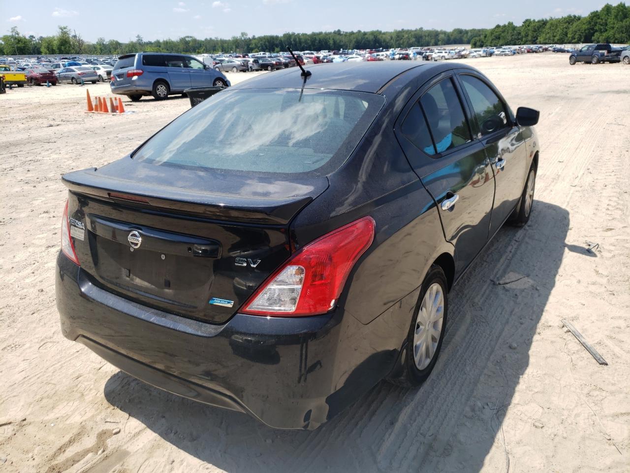 Photo 4 from auction – 2016 NISSAN VERSA S with VIN 3N1CN7AP7GL891827