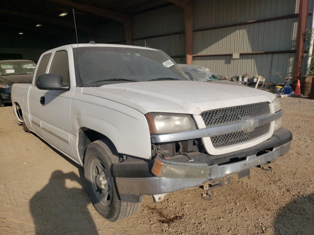 CHEVROLET SILVERADO 2004 with VIN 2GCEC19V541200948 - Photo from auction
