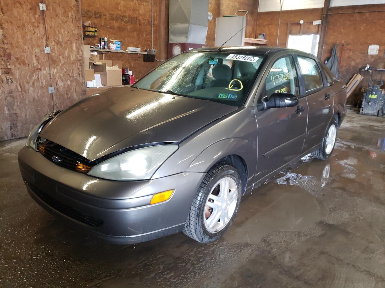 Photo 2 from auction – 2003 FORD FOCUS SE C with VIN 1FAFP34363W276556
