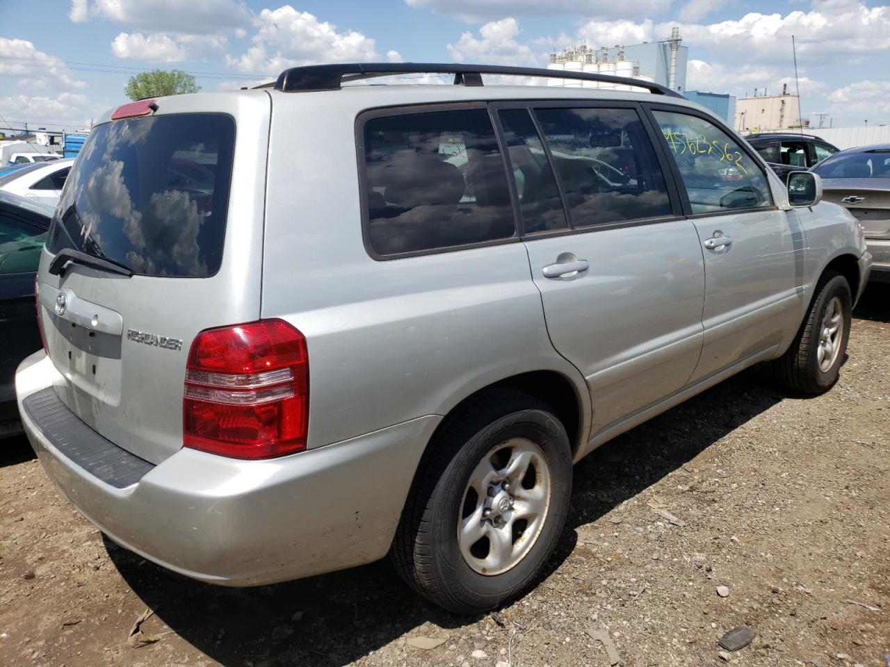 Photo 4 from auction – 2003 TOYOTA HIGHLANDER with VIN JTEGD21A930069419
