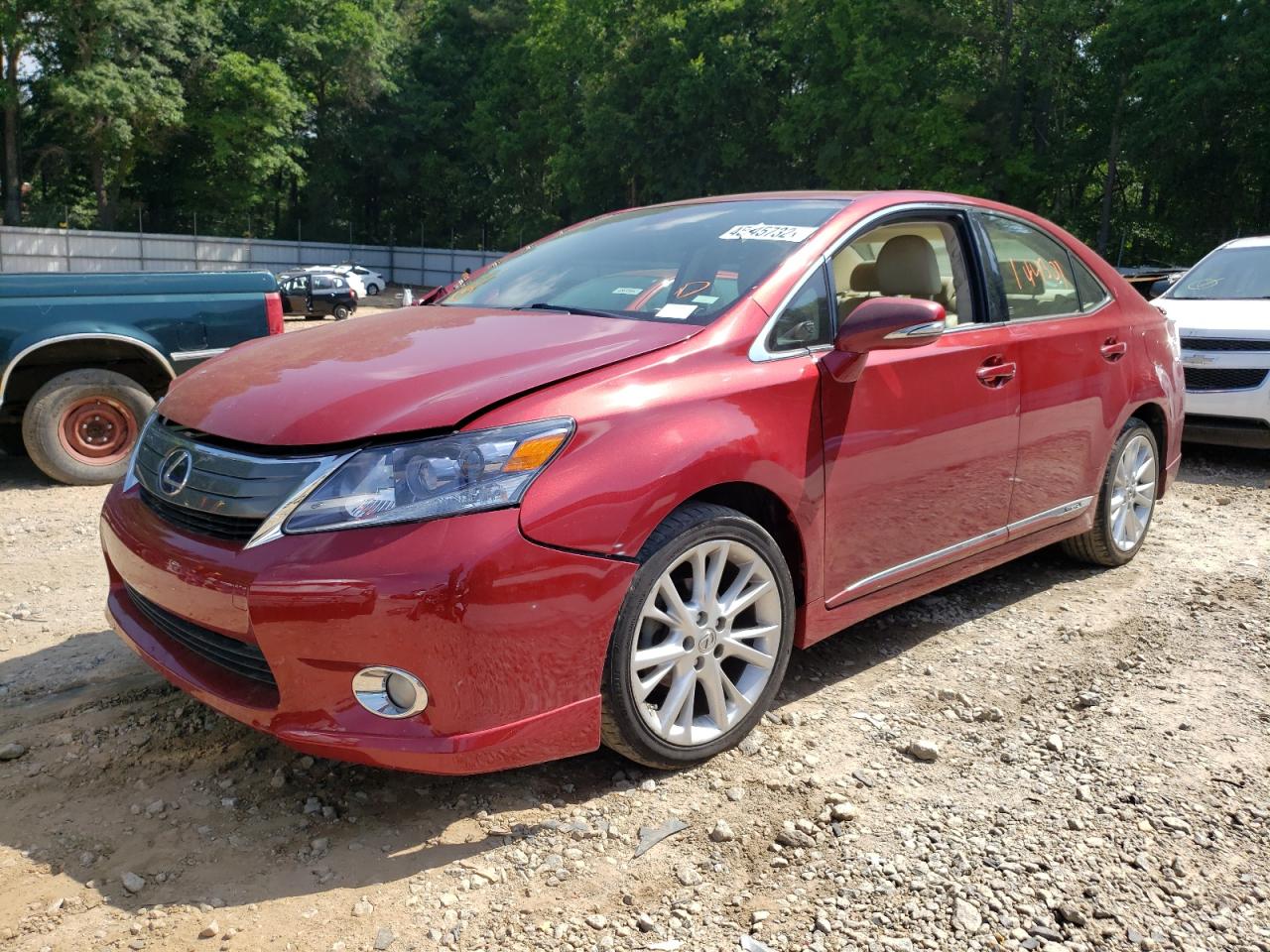 Photo 2 from auction – 2010 LEXUS HS 250H with VIN JTHBB1BA6A2005819