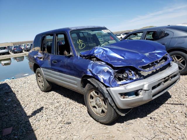 TOYOTA RAV4 2000 with VIN JT3GP10V0Y7067796 - Photo from auction