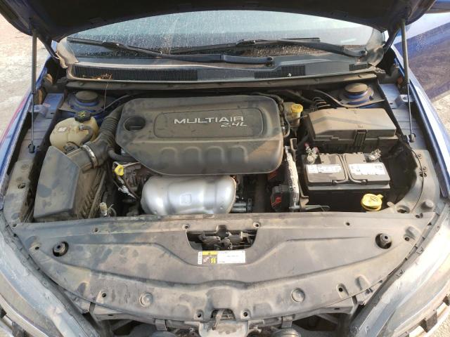 Photo 7 from auction – 2015 CHRYSLER 200 LIMITE with VIN 1C3CCCAB2FN698262