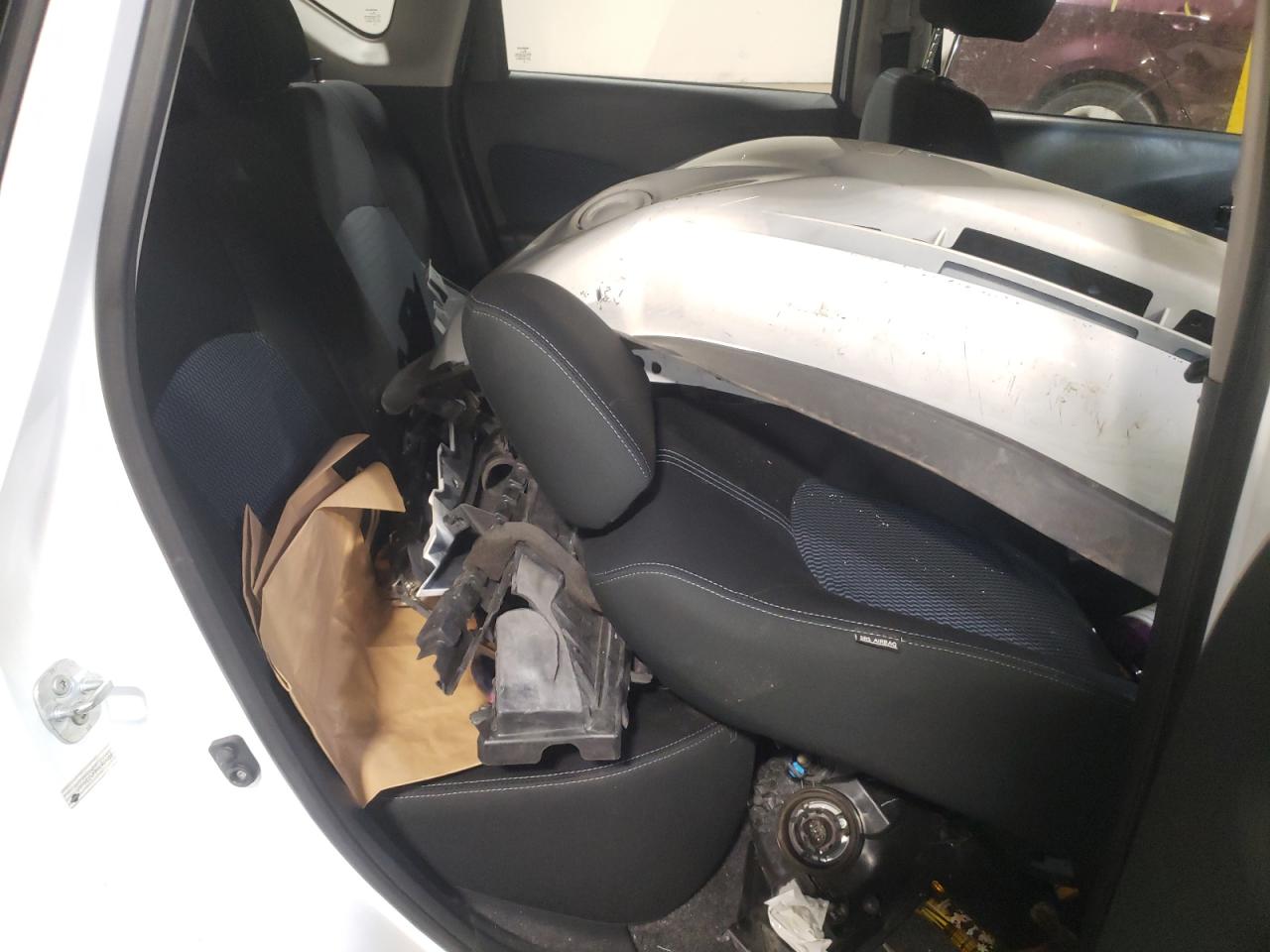 Photo 6 from auction – 2016 NISSAN VERSA NOTE with VIN 3N1CE2CP9GL401033