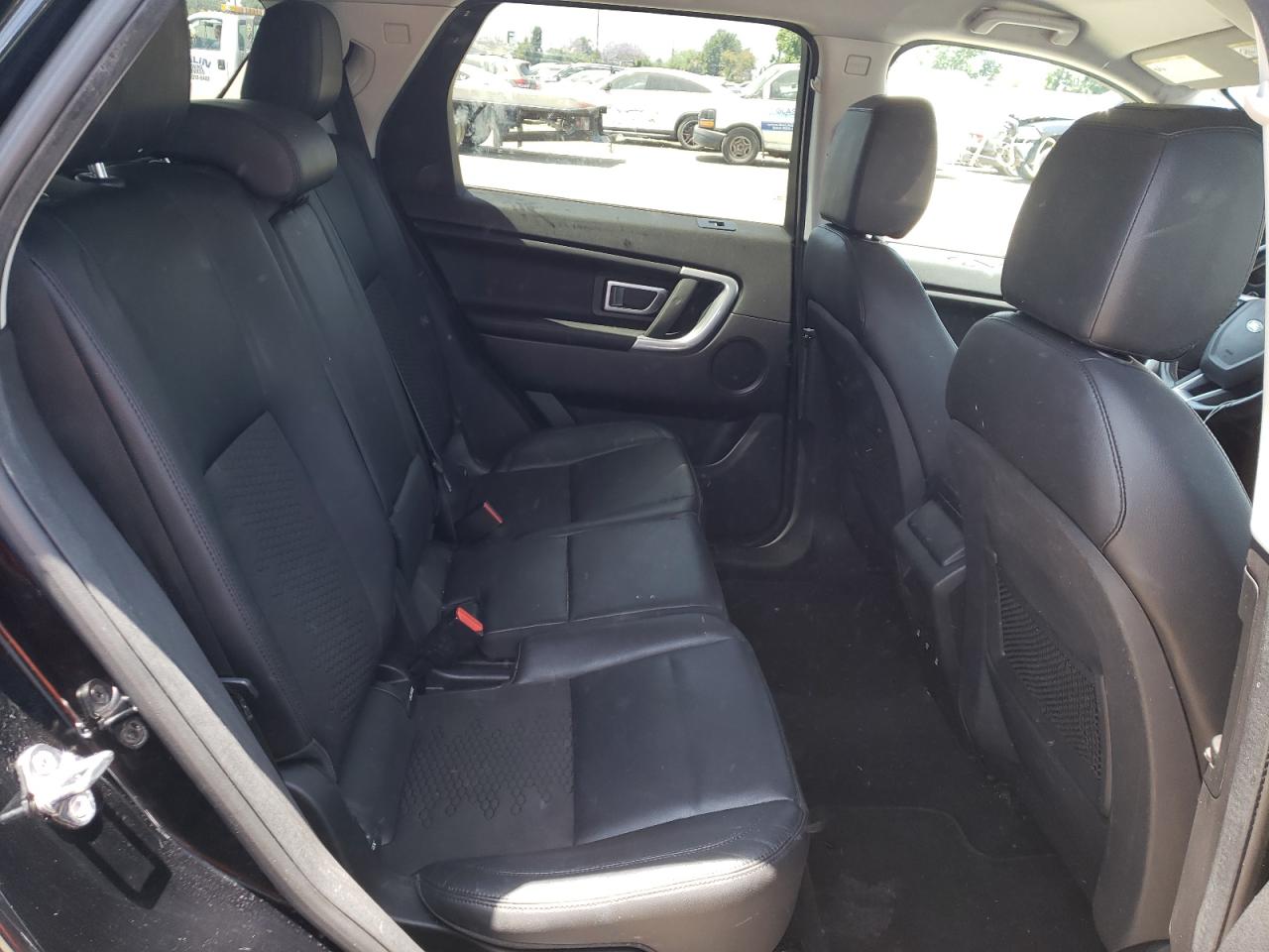 Photo 6 from auction – 2018 LAND ROVER DISCOVERY with VIN SALCP2RX8JH728682