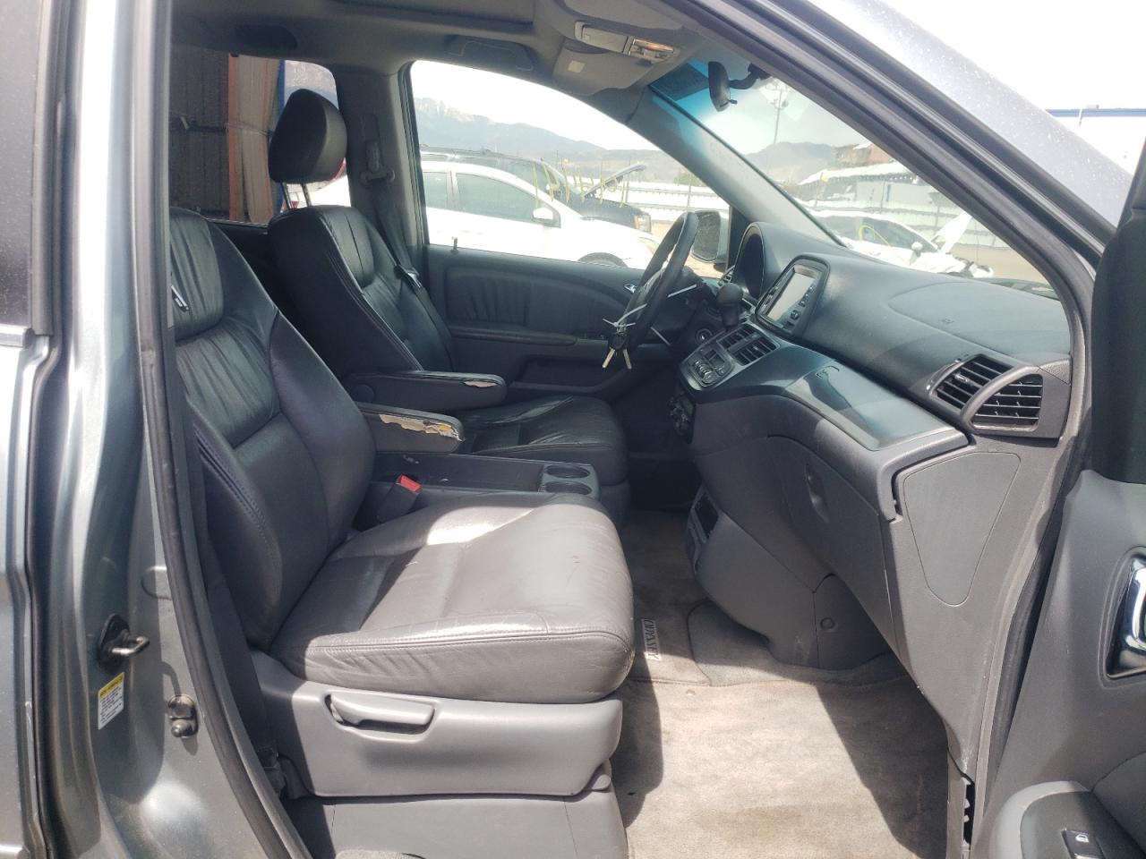 Photo 5 from auction – 2005 HONDA ODYSSEY EX with VIN 5FNRL38795B107736