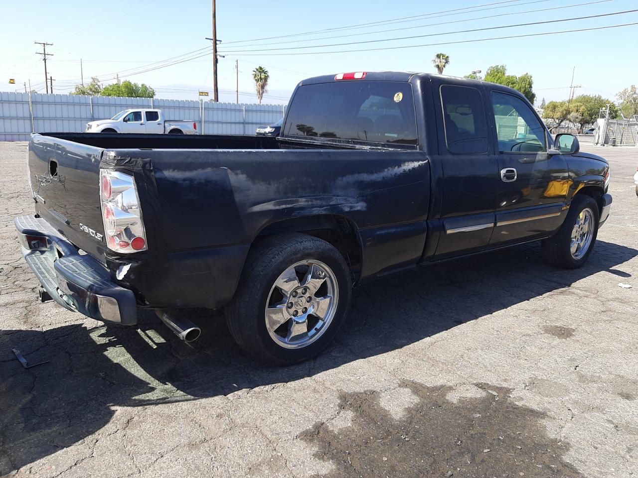 Photo 4 from auction – 2005 CHEVROLET SILVERADO with VIN 2GCEC19T451250871