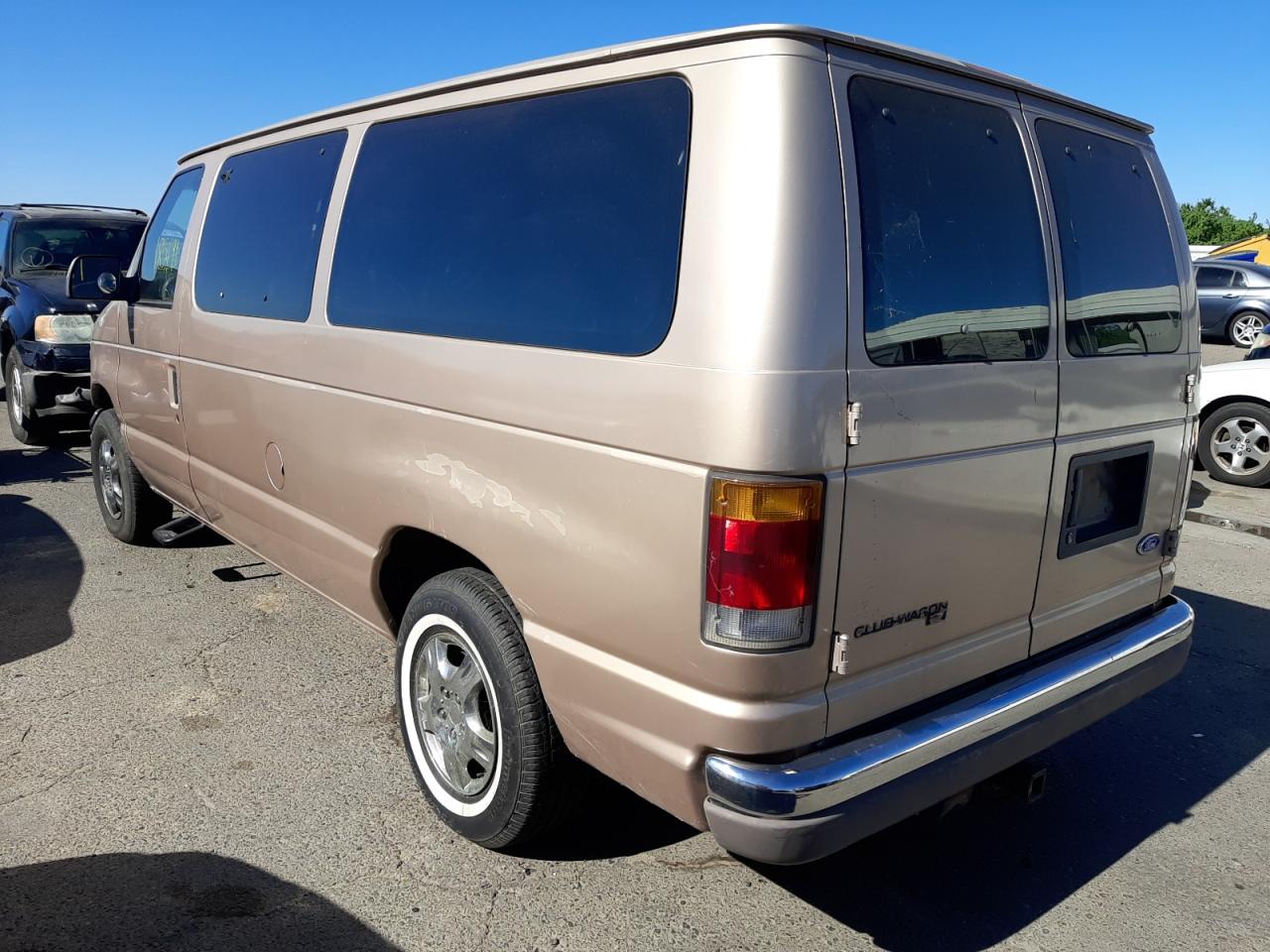 Photo 3 from auction – 1993 FORD ECONOLINE with VIN 1FMEE11H6PHA77710