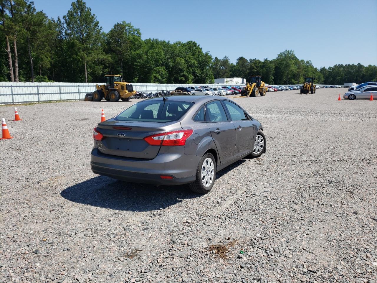 Photo 4 from auction – 2012 FORD FOCUS SE with VIN 1FAHP3F26CL223726