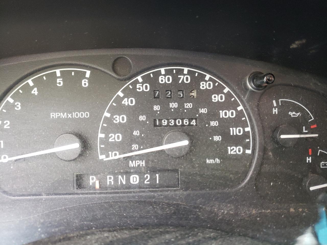Foto 8 de la subasta – 1998 FORD EXPLORER con VIN 1FMZU35P3WZC29498