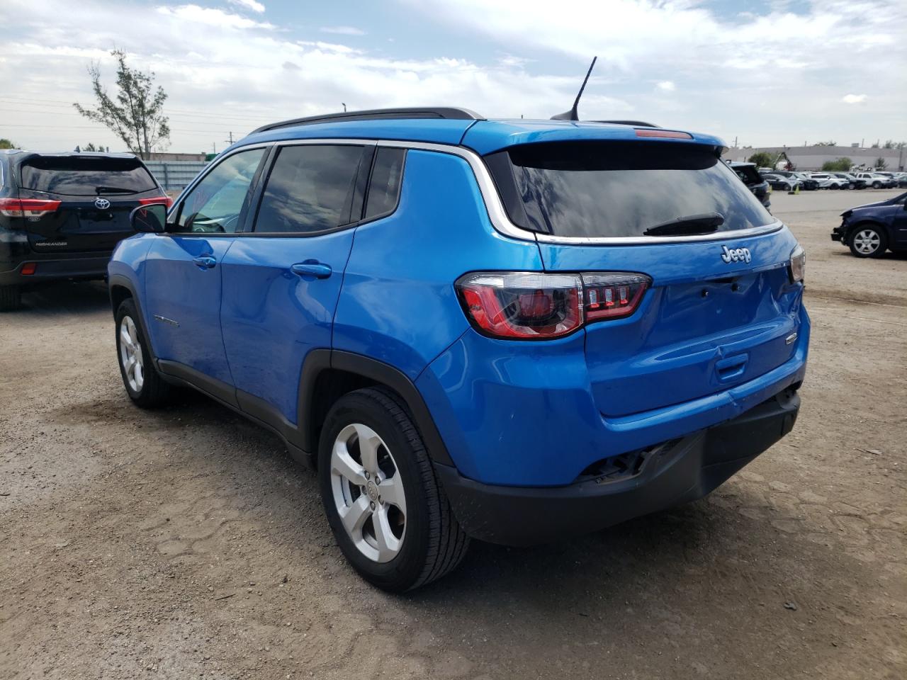 Photo 3 from auction – 2019 JEEP COMPASS LA with VIN 3C4NJCBB0KT844290