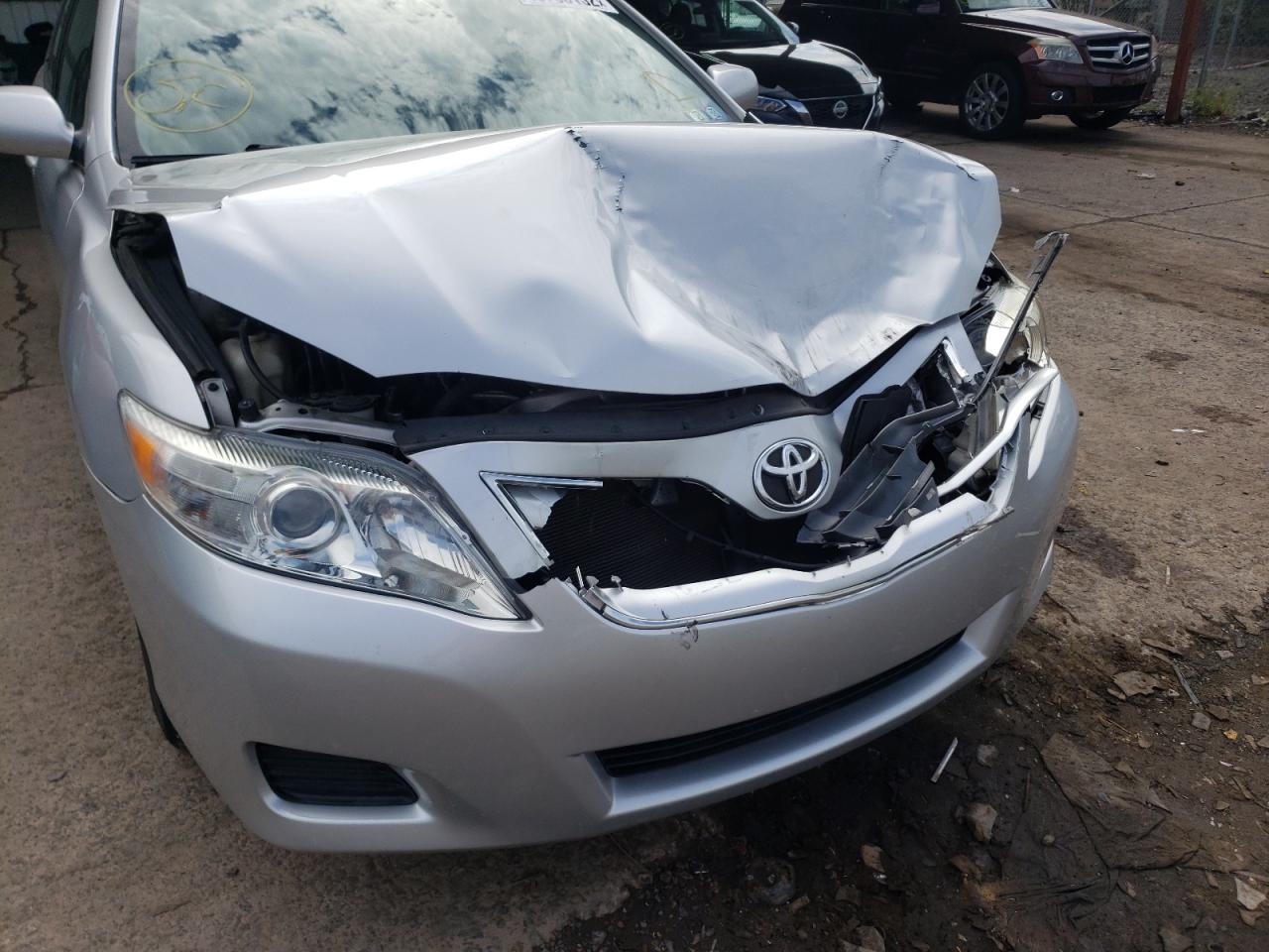 Photo 9 from auction – 2011 TOYOTA CAMRY BASE with VIN 4T1BF3EK3BU738899
