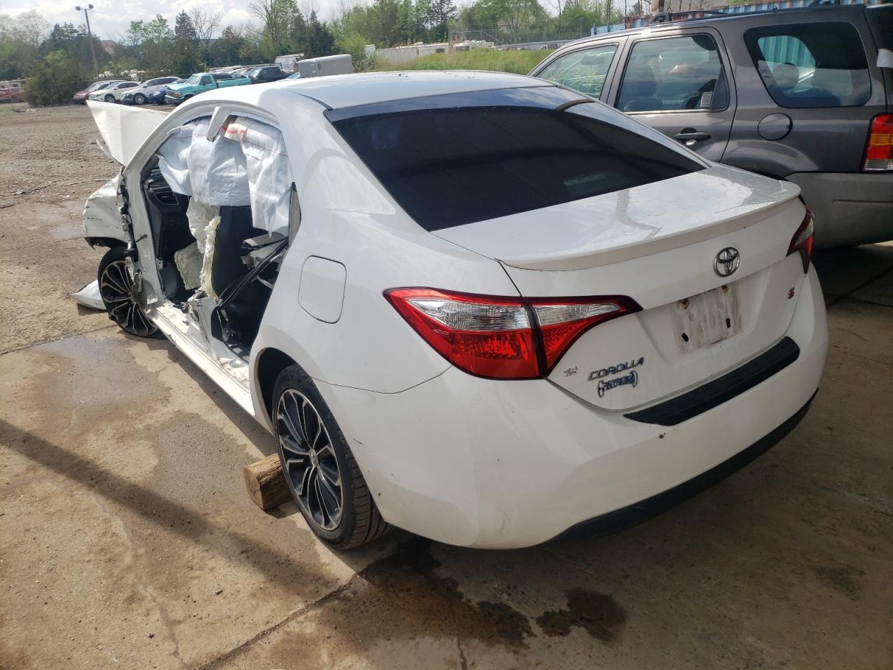 Photo 3 from auction – 2014 TOYOTA COROLLA L with VIN 2T1BURHEXEC106812