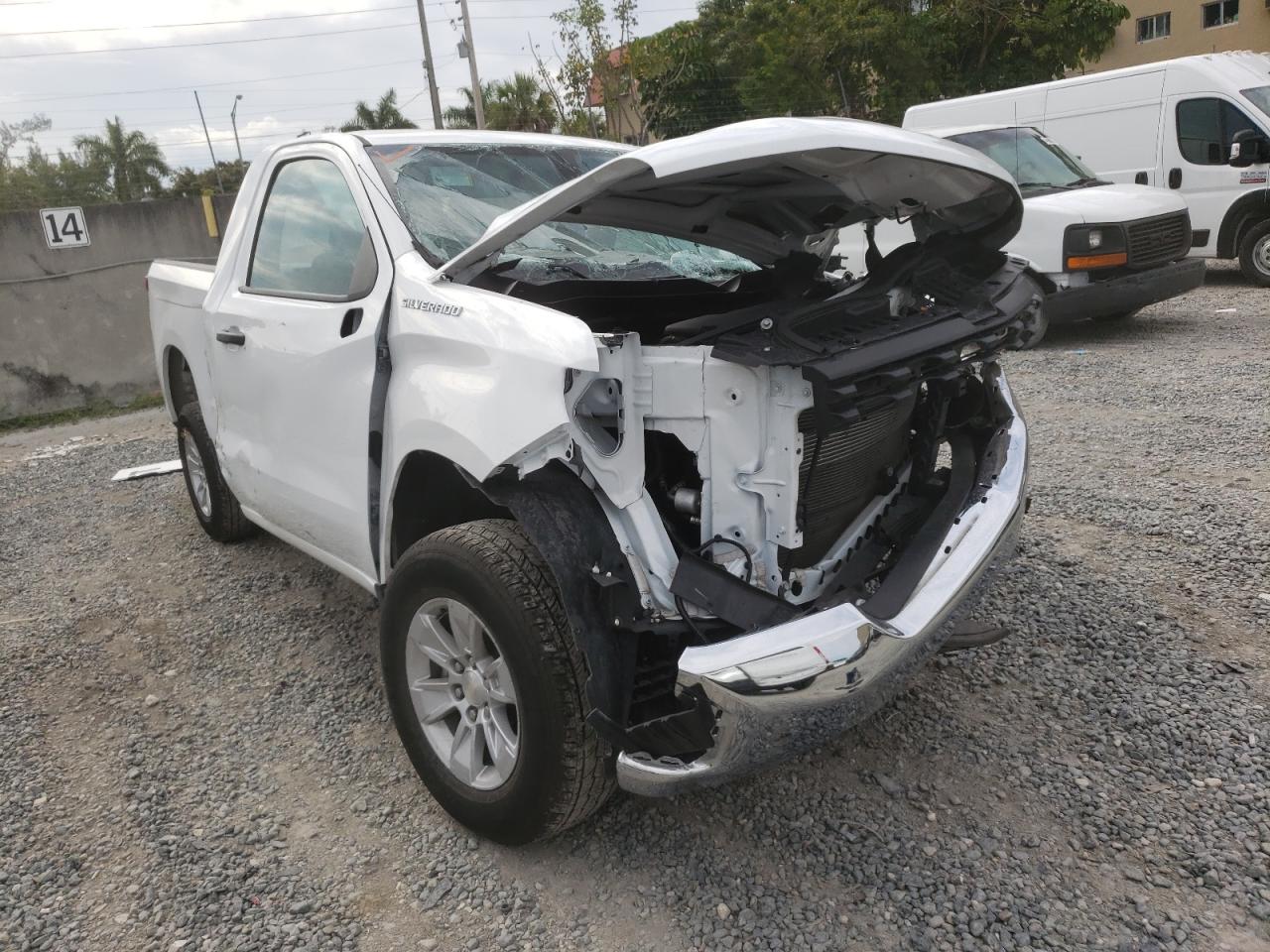 CHEVROLET SILVERADO 2021 with VIN 3GCNWAEF2MG252535 - Photo from auction