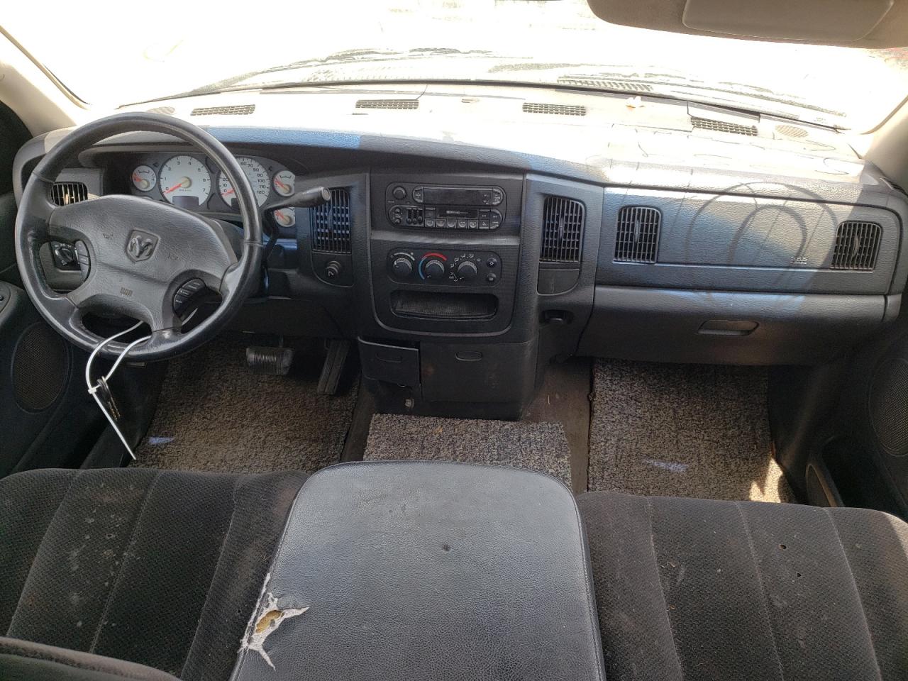 Photo 9 from auction – 2002 DODGE RAM 1500 with VIN 1D7HA18N72J150339