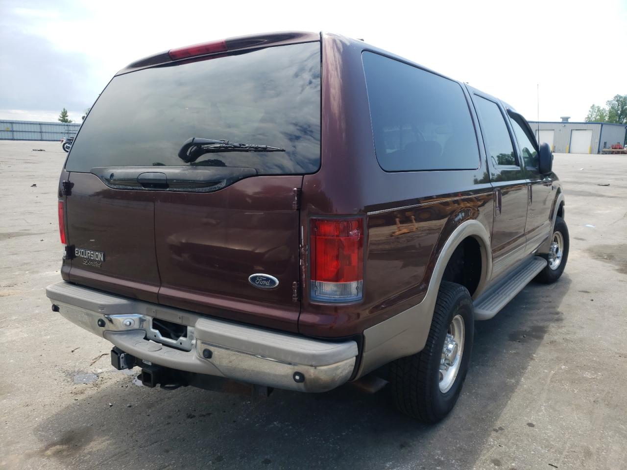 Photo 4 from auction – 2001 FORD EXCURSION with VIN 1FMSU43F41EA20000