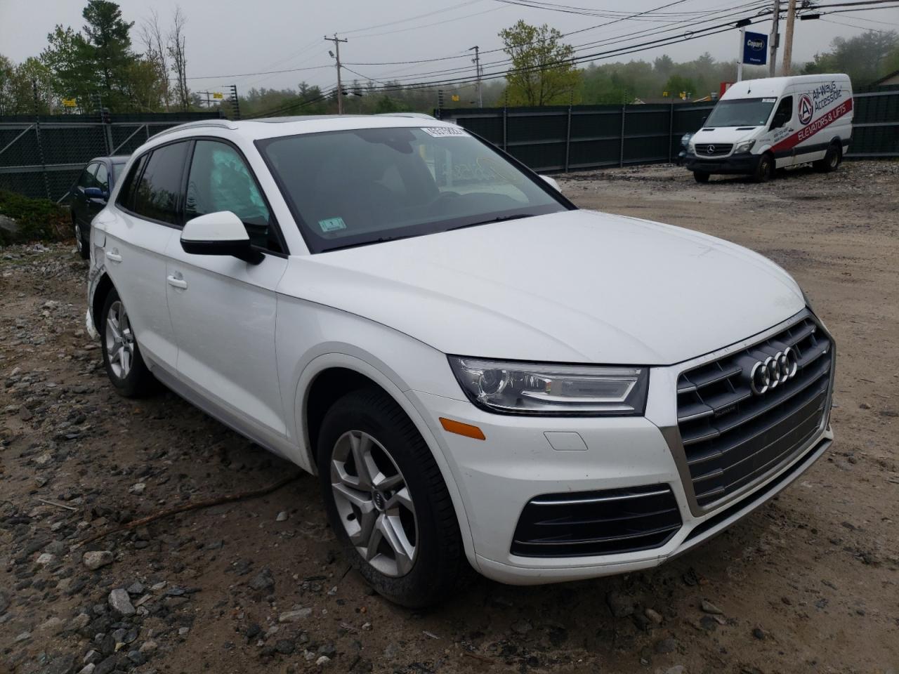 AUDI Q5 PREMIUM 2018 with VIN WA1ANAFY5J2064513 - Photo from auction