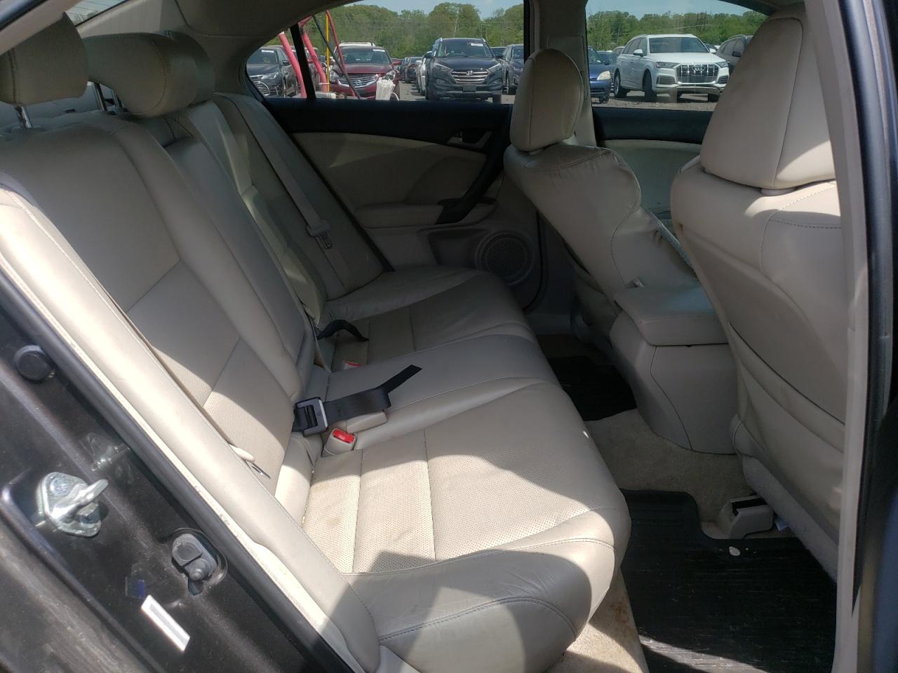 Photo 6 from auction – 2009 ACURA TSX with VIN JH4CU26679C037128