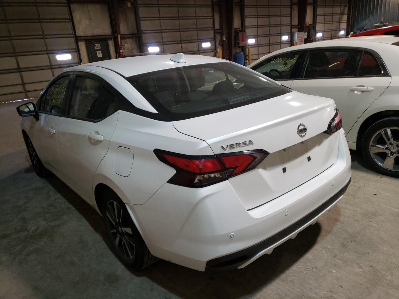 Photo 3 from auction – 2021 NISSAN VERSA SV with VIN 3N1CN8EVXML869735