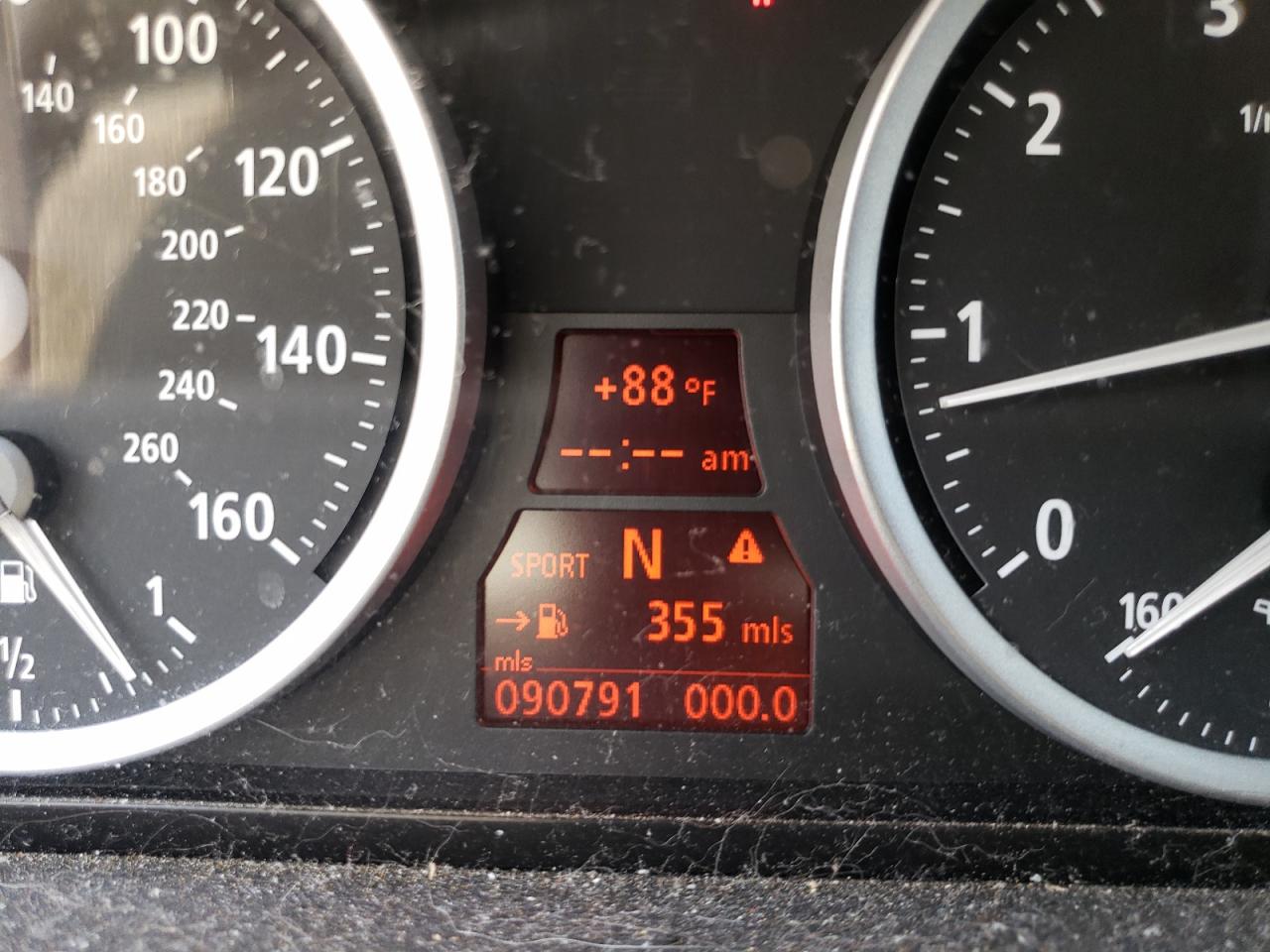 Photo 8 from auction – 2006 BMW 650 I with VIN WBAEH134X6CR46078