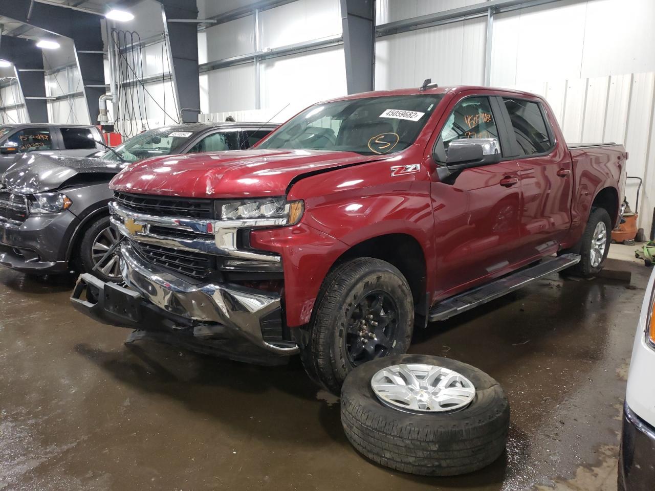 Photo 2 from auction – 2019 CHEVROLET SILVERADO with VIN 3GCUYDED7KG265753