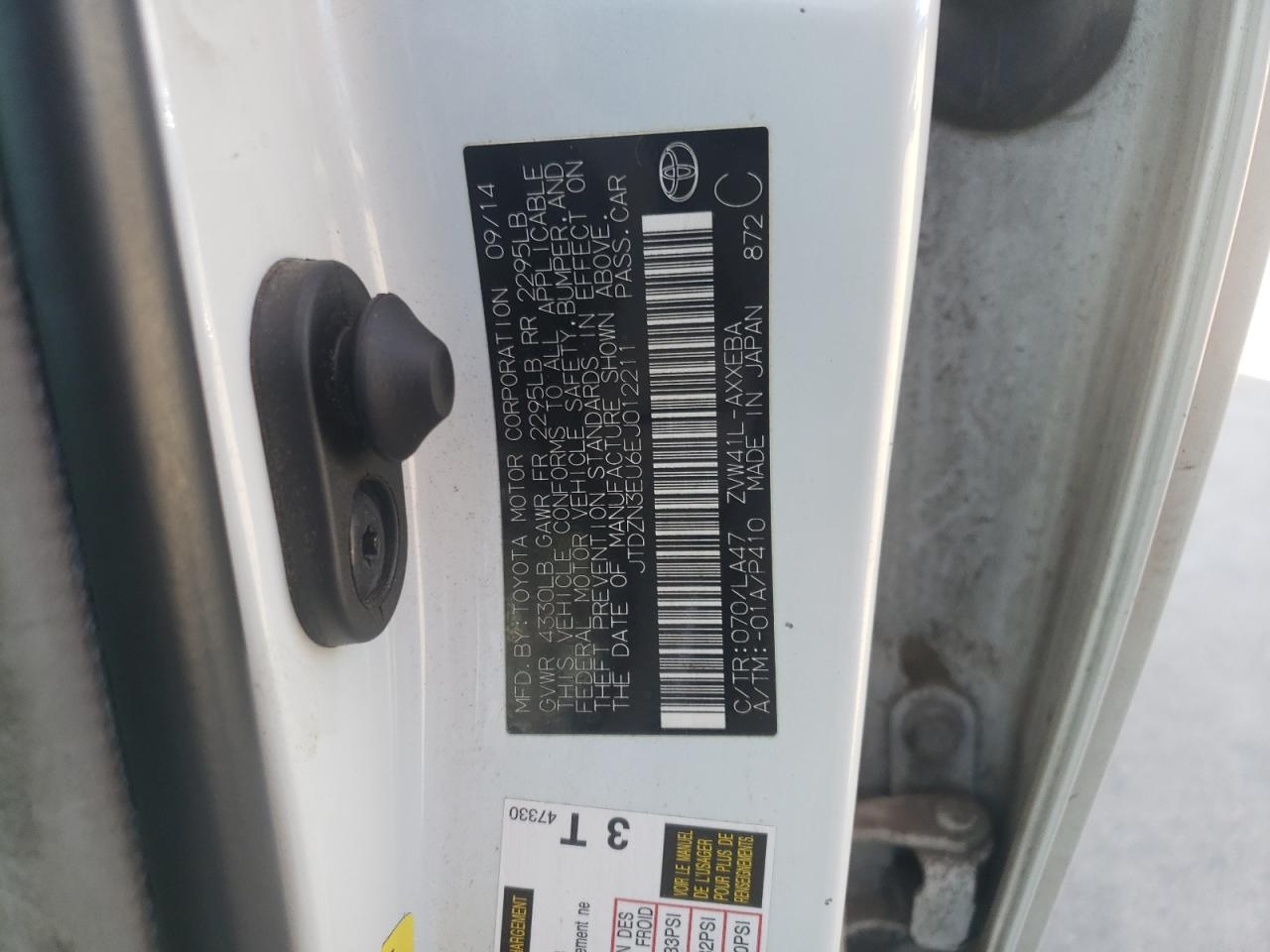 Photo 10 from auction – 2014 TOYOTA PRIUS V with VIN JTDZN3EU6EJ012211