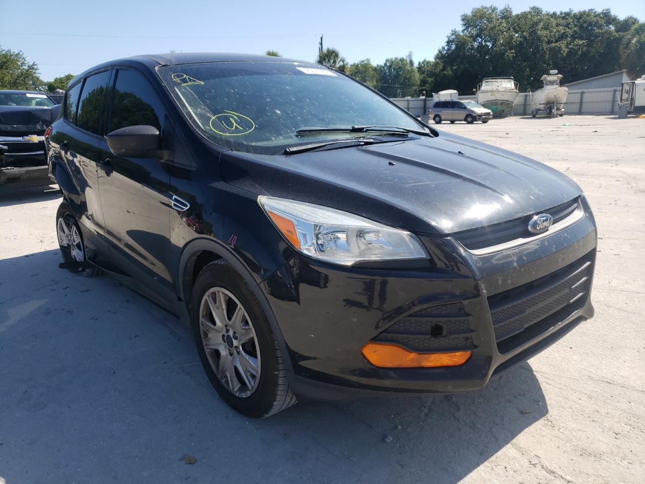 FORD ESCAPE S 2014 with VIN 1FMCU0F73EUA35441 - Photo from auction