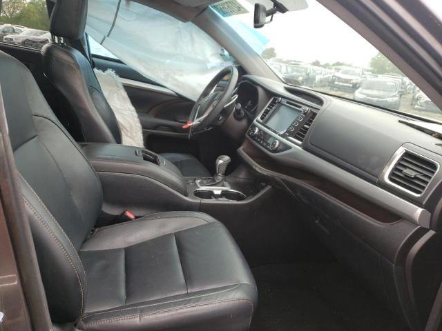 Photo 9 from auction – 2015 TOYOTA HIGHLANDER with VIN 5TDJKRFH0FS131354