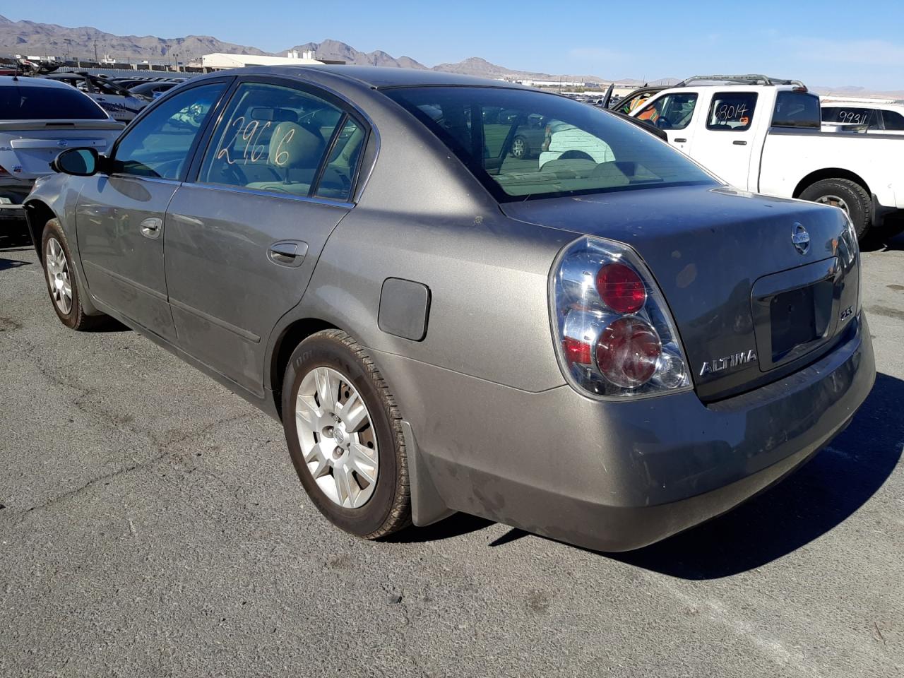Photo 3 from auction – 2005 NISSAN ALTIMA with VIN 1N4AL11D15N402130