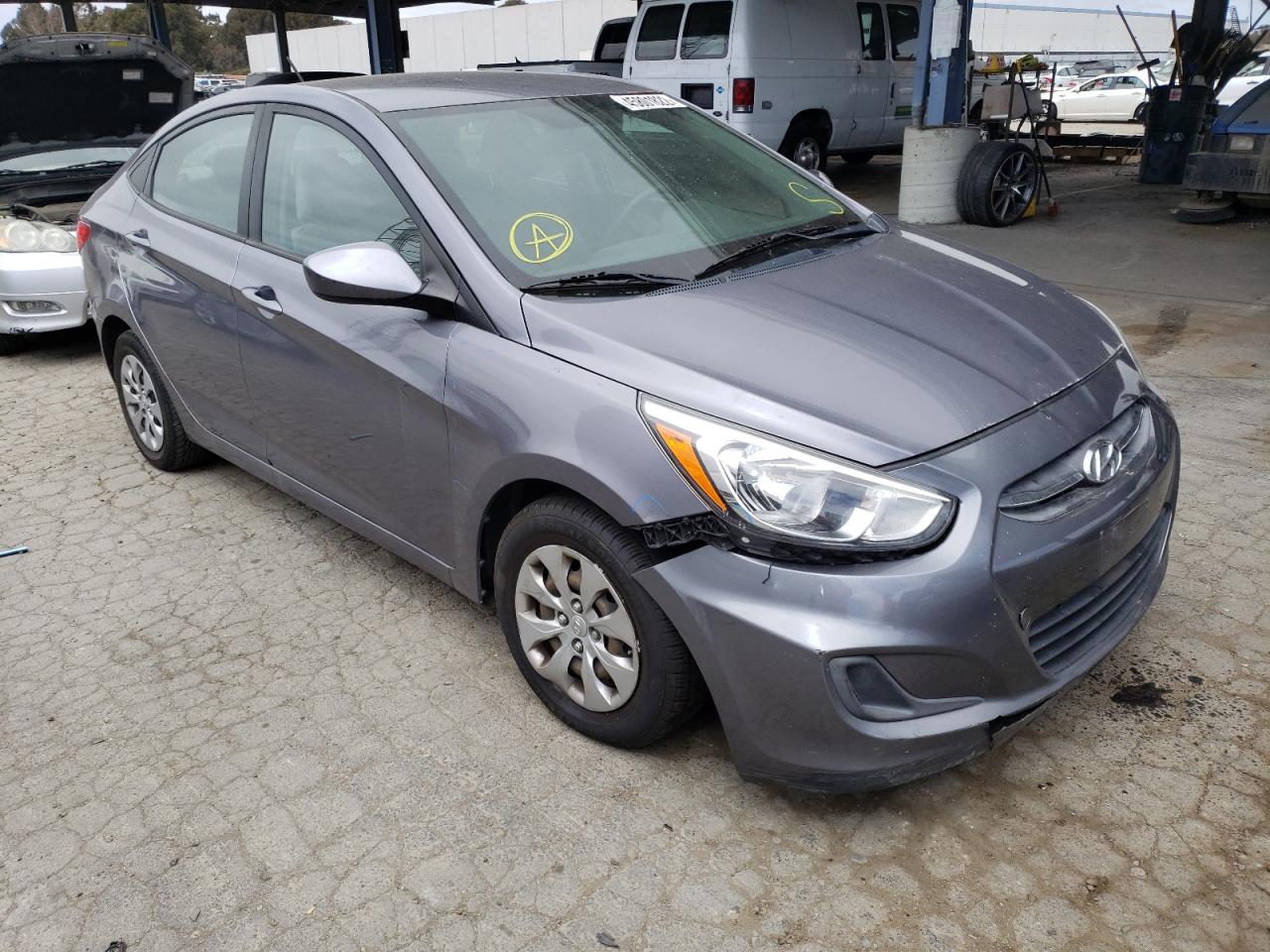 HYUNDAI ACCENT SE 2017 with VIN KMHCT4AE7HU183354 - Photo from auction