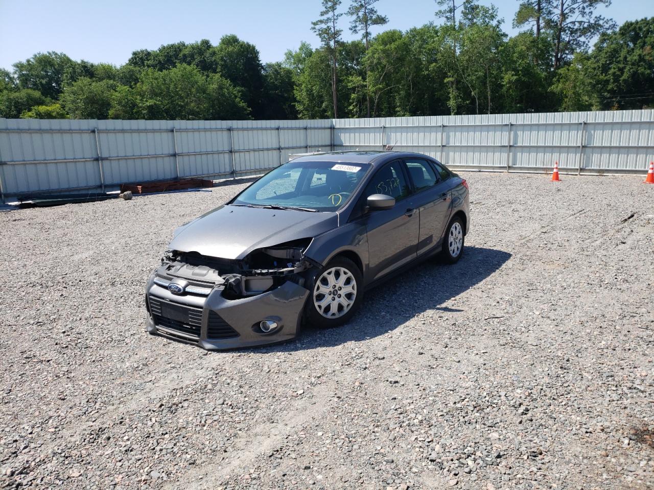 Photo 2 from auction – 2012 FORD FOCUS SE with VIN 1FAHP3F26CL223726