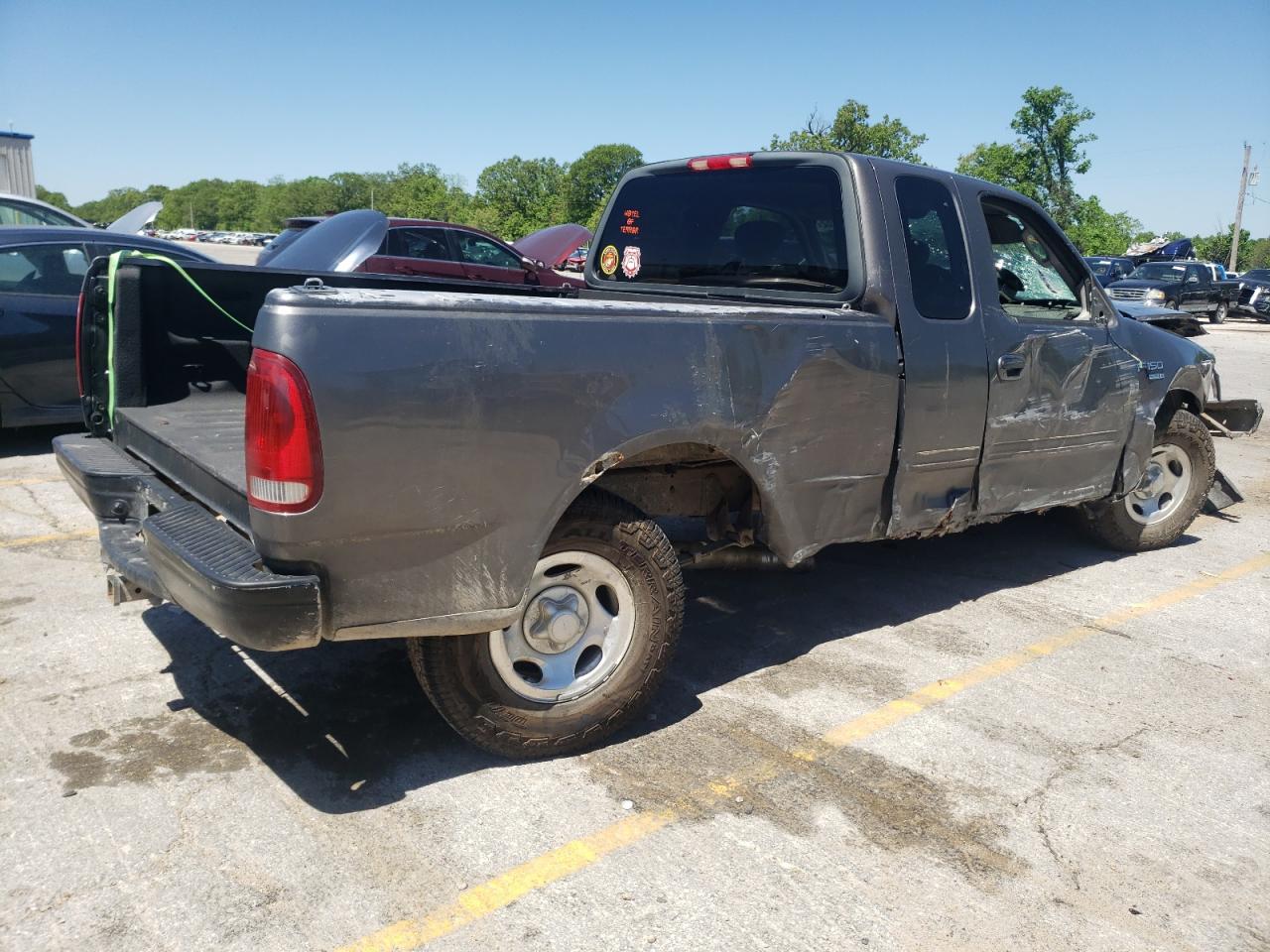 Photo 4 from auction – 2003 FORD F150 with VIN 1FTRX17W73KB06893