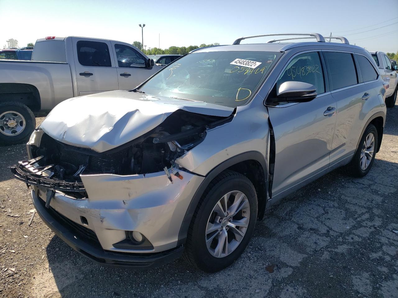 Photo 2 from auction – 2014 TOYOTA HIGHLANDER with VIN 5TDJKRFH1ES058929