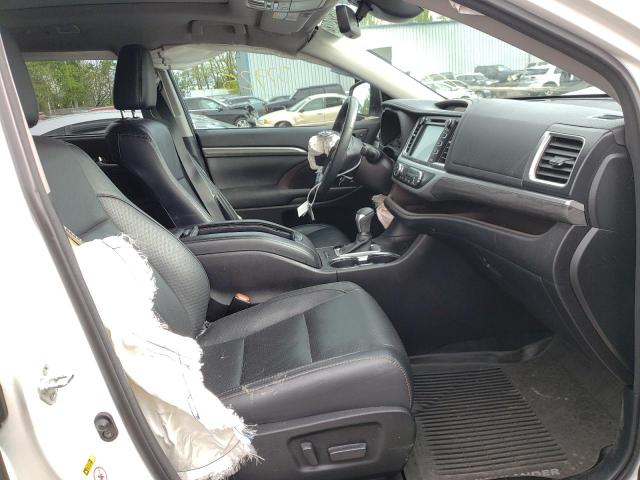 Photo 5 from auction – 2017 TOYOTA HIGHLANDER with VIN 5TDDZRFH4HS470047