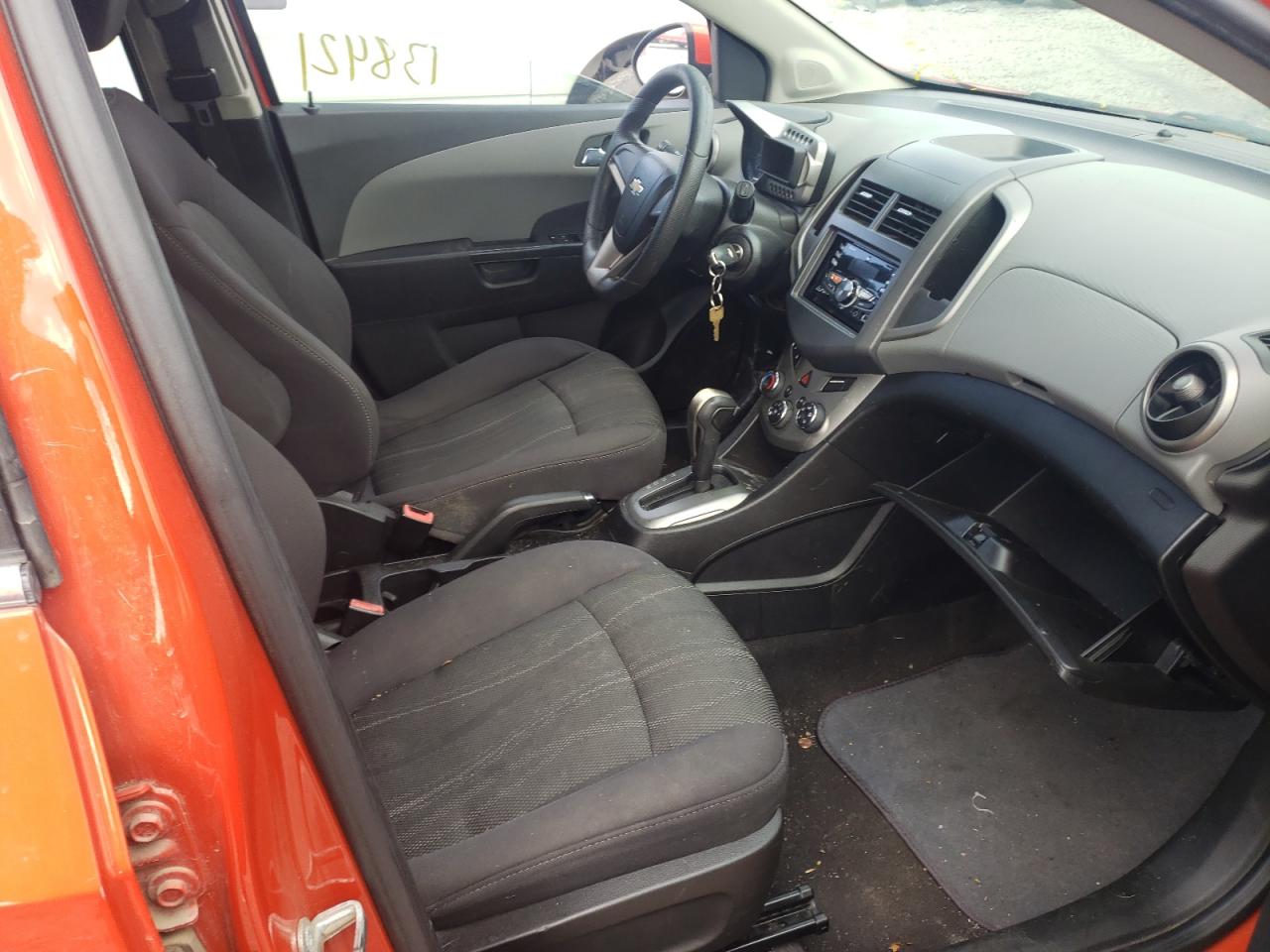 Photo 5 from auction – 2012 CHEVROLET SONIC LT with VIN 1G1JC6SH1C4170861