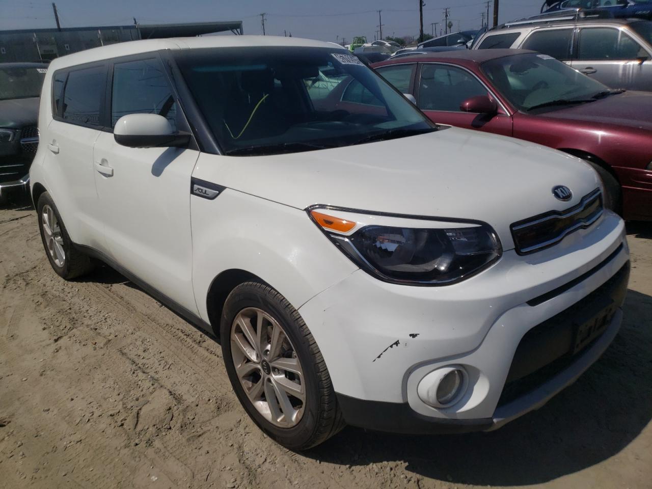 KIA SOUL + 2019 z numerem VIN KNDJP3A53K7655890 - Zdjęcie z aukcji