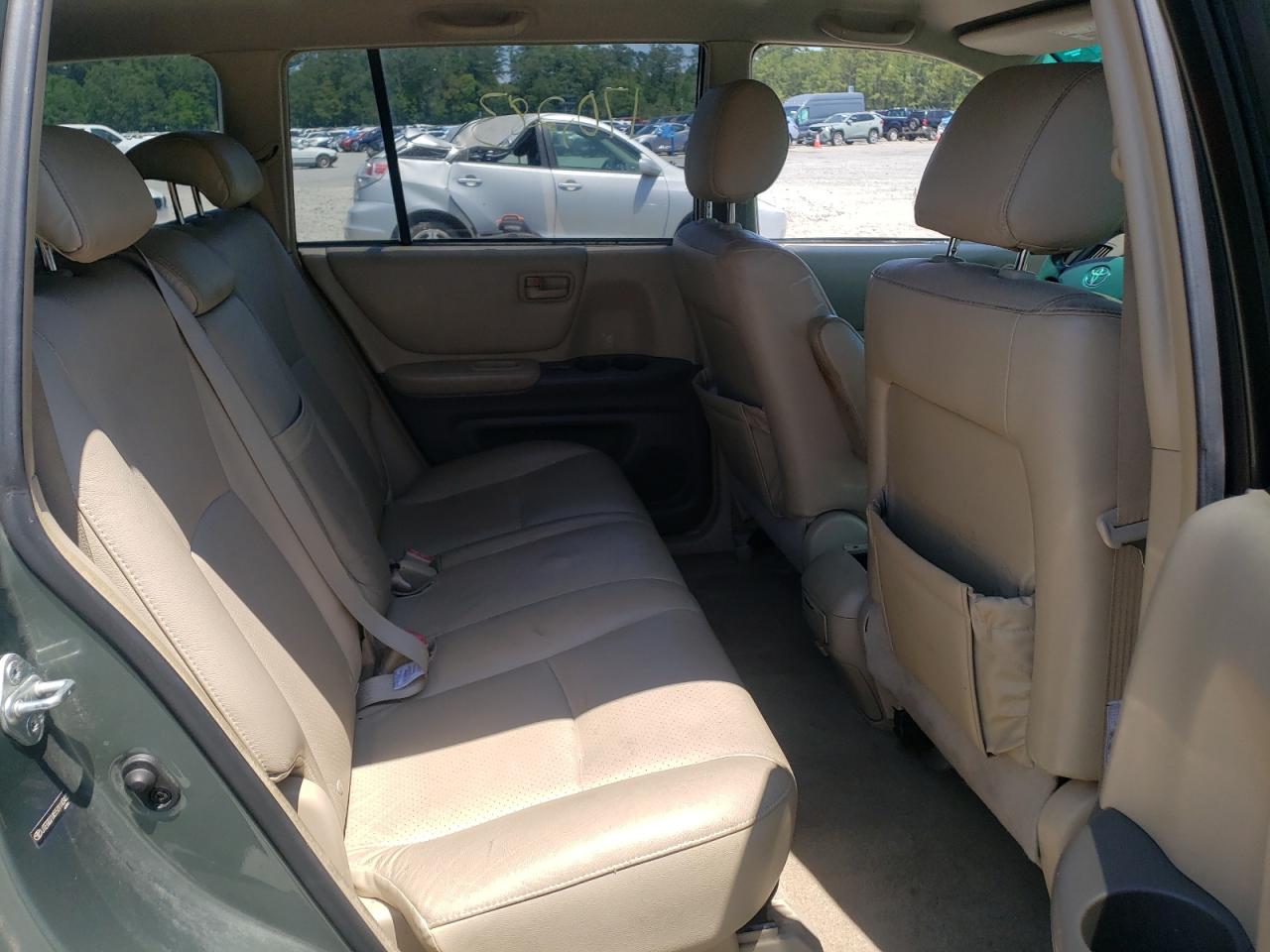 Photo 6 from auction – 2005 TOYOTA HIGHLANDER with VIN JTEGD21A550114343
