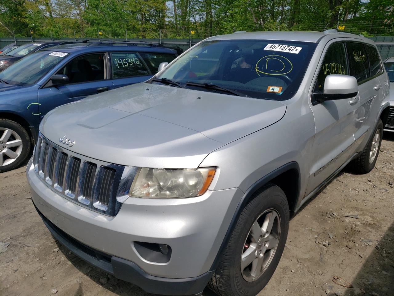 Photo 2 from auction – 2011 JEEP GRAND CHER with VIN 1J4RR4GG1BC566526