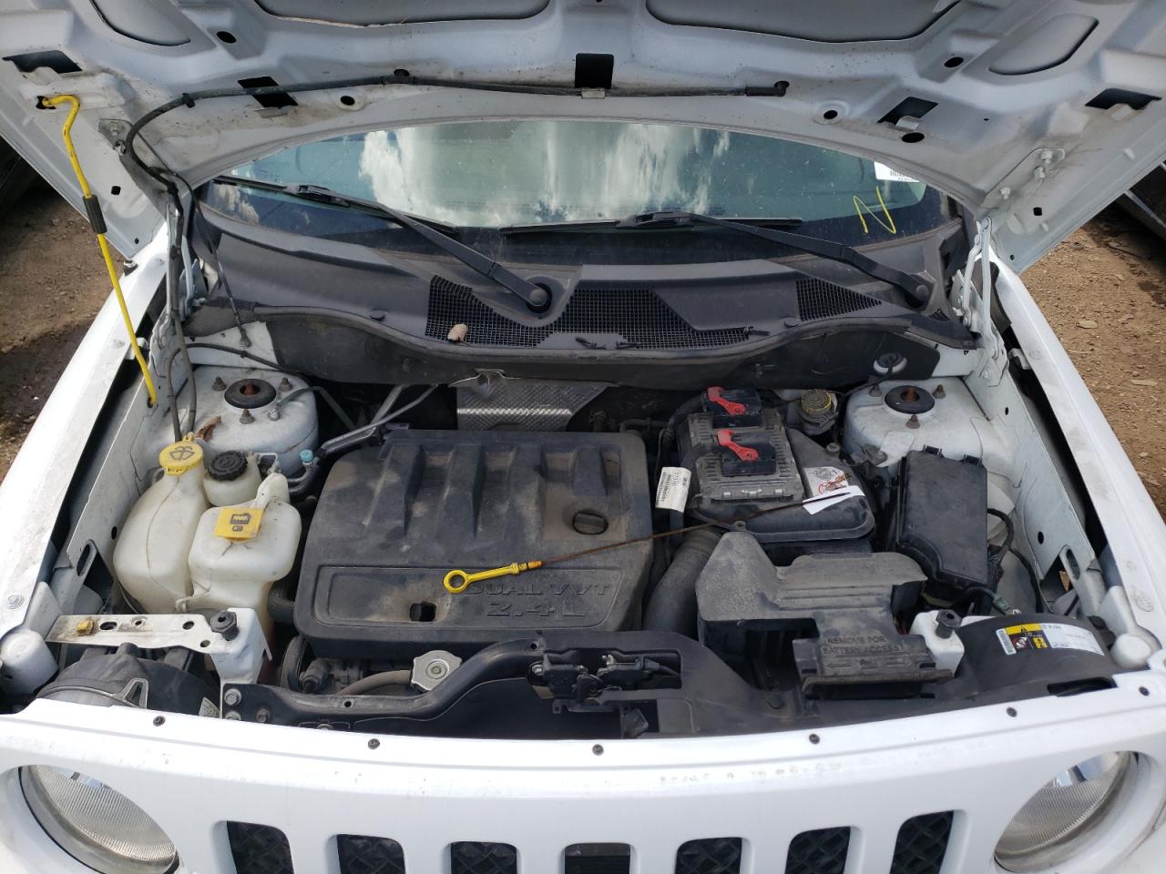 Photo 7 from auction – 2016 JEEP PATRIOT SP with VIN 1C4NJPBB2GD677239