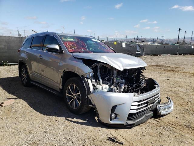TOYOTA HIGHLANDER 2017 with VIN 5TDJGRFH4HS035036 - Photo from auction