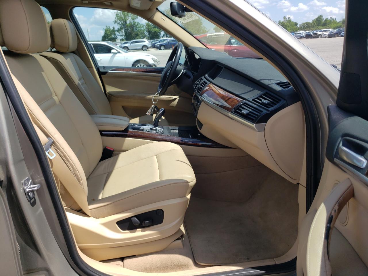 Photo 5 from auction – 2012 BMW X5 XDRIVE3 with VIN 5UXZV4C55CL761051