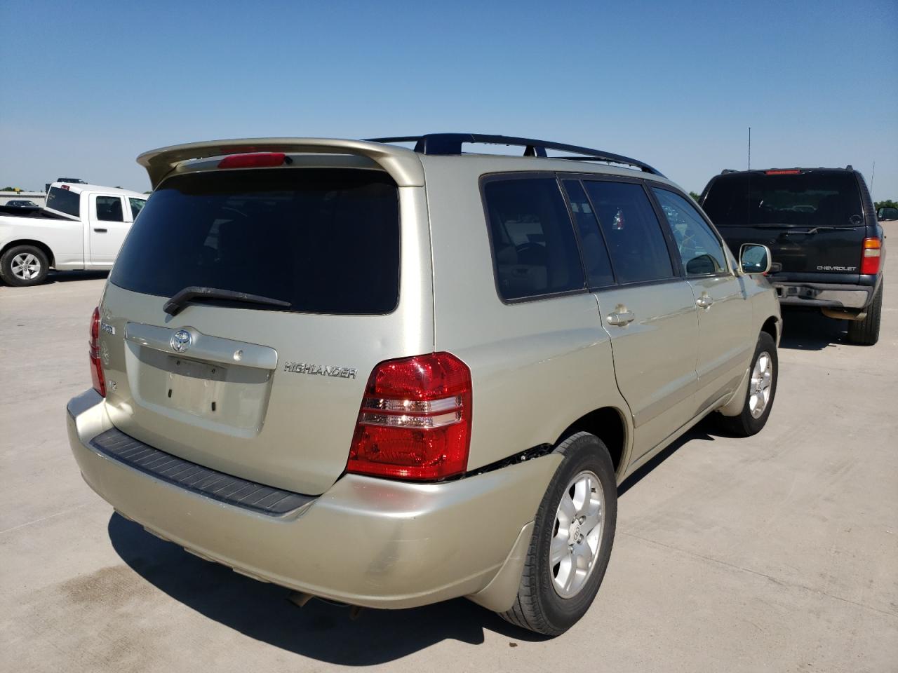 Photo 4 from auction – 2003 TOYOTA HIGHLANDER with VIN JTEGF21A230113531