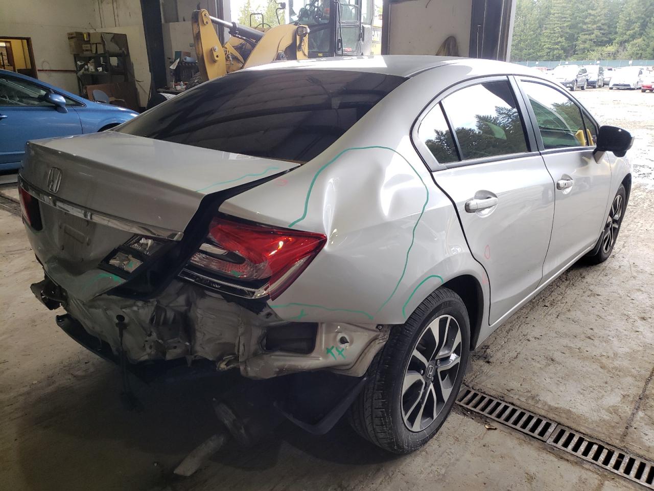 Photo 4 from auction – 2015 HONDA CIVIC EX with VIN 2HGFB2F88FH531997