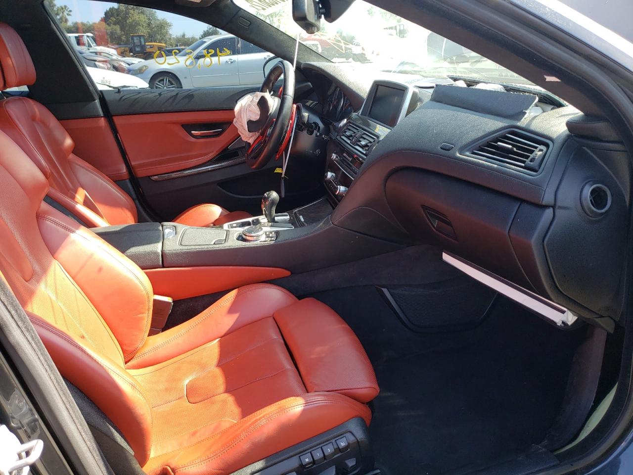 Photo 5 from auction – 2015 BMW M6 GRAN CO with VIN WBS6C9C54FD467543