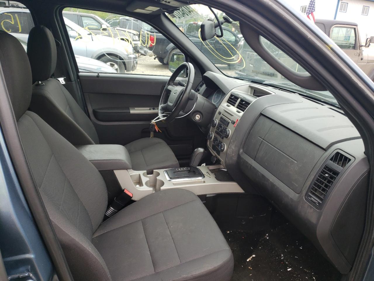 Photo 5 from auction – 2011 FORD ESCAPE XLT with VIN 1FMCU9DG9BKC58436