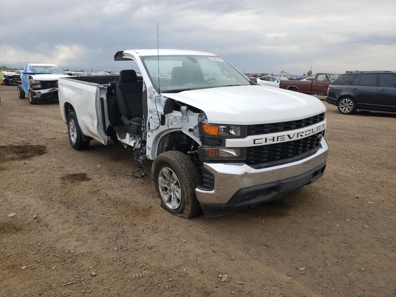 CHEVROLET SILVERADO 2021 with VIN 3GCNWAEF3MG460956 - Photo from auction